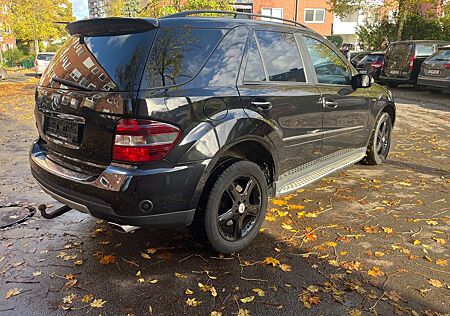 Mercedes-Benz ML 350 4MATIC -