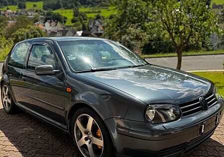 VW Golf Volkswagen 1.9TDI