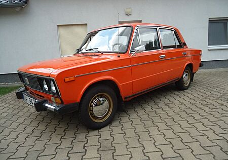 Lada 2106 / 1600 H.Kennzeichen