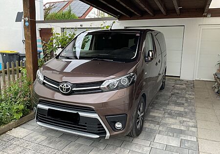Toyota Pro Ace Proace (Verso) 2,0-l-D-4D 130kW L1 Executive...