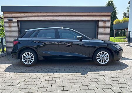 Audi A3 30 TFSI S tronic neues Modell