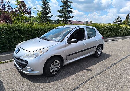 Peugeot 206 + 1.4 75 -