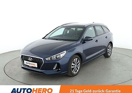 Hyundai i30 1.4 TGDI Family + Aut.*TEMPO*CAM*PDC*SHZ*