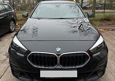BMW 218 Gran Coupé (-Garantie, Scheckheft)