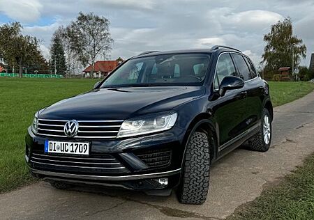 VW Touareg Volkswagen 3.0 V6 TDI SCR 150kW Tiptronic -
