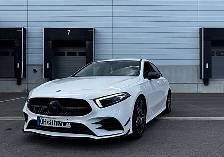 Mercedes-Benz A 220 4MATIC DCT -
