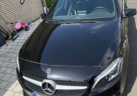 Mercedes-Benz A 180 Style Style