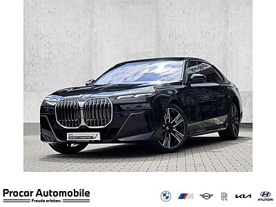 BMW 740d xDrive M Sport SkyPano DA Prof PA Prof B&W