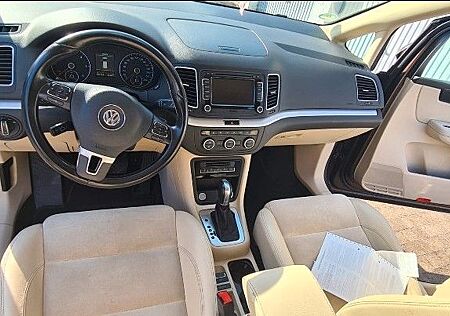 VW Sharan Volkswagen 2.0 TDI SCR 130kW DSG Highline Highline