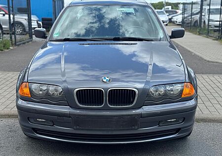 BMW 320i Touring Automatik/Schiebedach/Tüv Neu