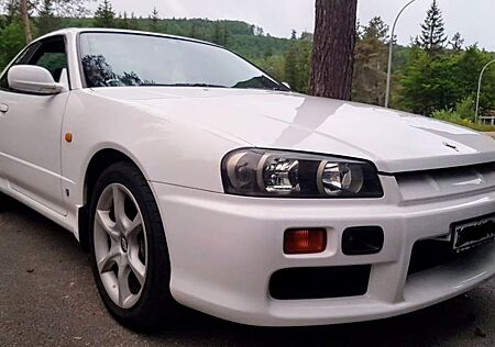 Nissan Skyline
