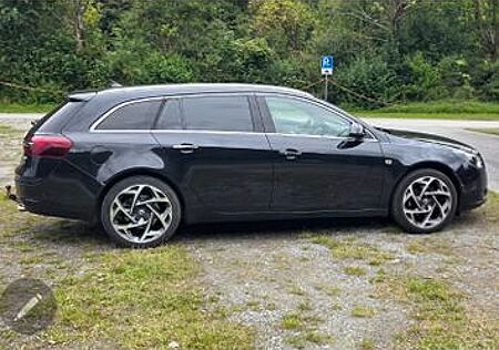 Opel Insignia ST 2.0 BiT. CDTI ecoFL. Bus. Innov....