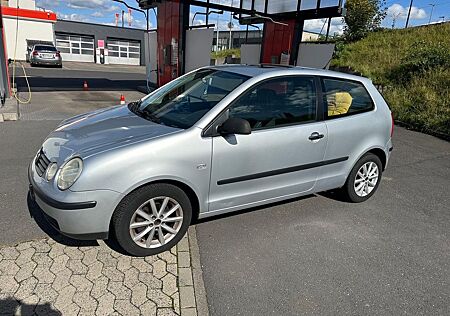 VW Polo Volkswagen 1.2 Basis Basis