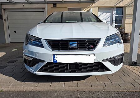 Seat Leon ST 2.0 TSI 190PS FR DSG PANO BEATS ACC CAM
