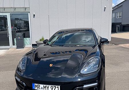 Porsche Panamera Sport Turismo GTS Pano+ServoTür+StandH
