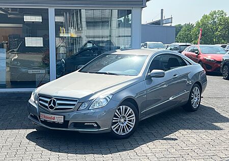Mercedes-Benz E 350 CDI E-Klasse Coupe BlueEff. WENIG KM TOP