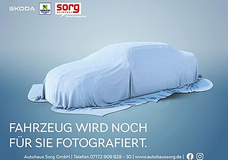 Skoda Octavia Combi Style 110 kW TDI HUD AHK-klappbar