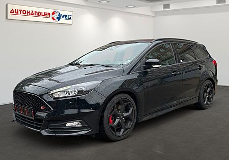 Ford Focus Kombi 2.0 TDCi ST AAC Xenon Leder SHZ Navi