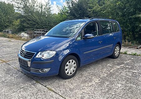VW Touran Volkswagen 1.6 Trendline 7 Sitze