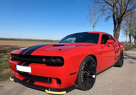 Dodge Challenger 5,7 V8 Hemi