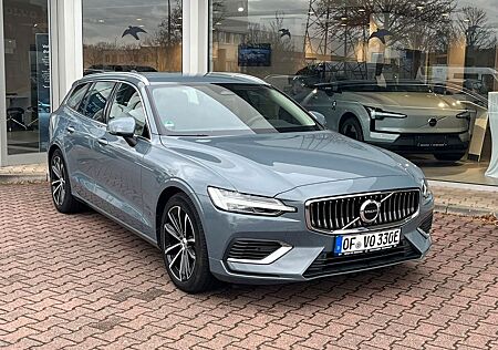 Volvo V60 T6 AWD Recharge Essential Auto