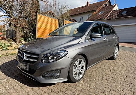Mercedes-Benz B 180 Urban 2xPDC/SHZ/KLM/BT/MFL/NAVI