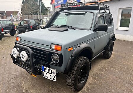 Lada Niva 4x4 LEGEND 4Cross