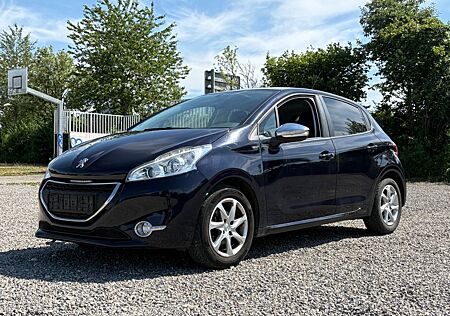 Peugeot 208 1.2 Active +TÜVNEU+TEMPOMAT+EINPARKHILFE+