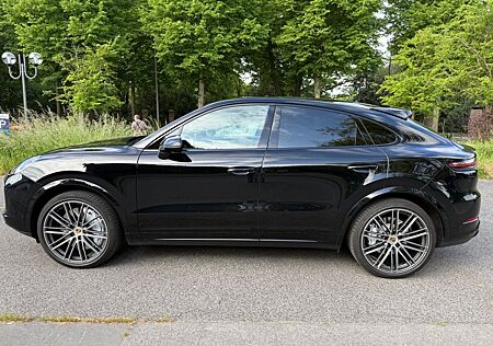 Porsche Cayenne Coupe Turbo*Pano*HuD*StHz*Chrono&Abgas