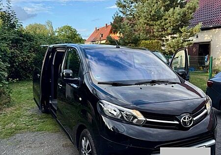 Toyota Pro Ace Proace (Verso) 2,0-l-D-4D 110kW L1; 9-Sitzer