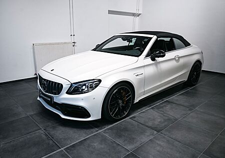 Mercedes-Benz C 63 AMG Cabrio Designo Matt 1. Hand 19% Mwst