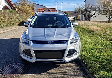 Ford Kuga 1,5 EcoBoost 2x4 110kW Titanium Titanium