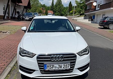 Audi A3 1.2 TFSI Ambiente Sportback Ambiente