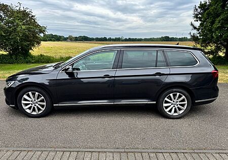VW Passat Variant Volkswagen 2.0 TDI SCR Highline Variant ...