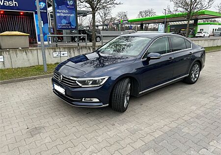 VW Passat Volkswagen 2.0 TSI 162kW DSG Highline