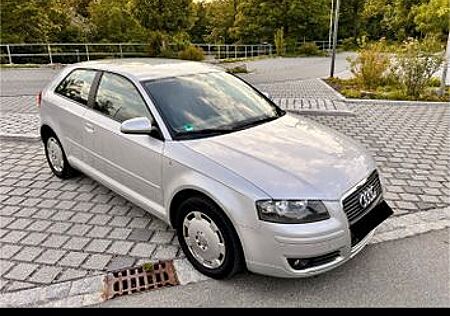 Audi A3 1.6 Attraction
