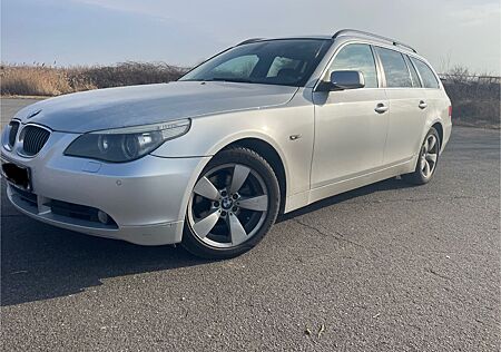 BMW 525d A touring -