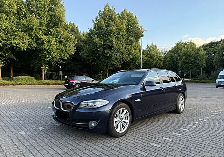 BMW 520d Touring NAVI/KAMERA/SHZ/BT