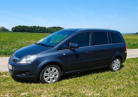Opel Zafira 1.8 Family INNOVATION