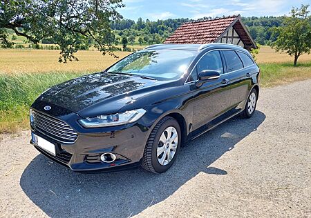 Ford Mondeo 2,0 TDCi 110kW Titanium Turnier Titanium
