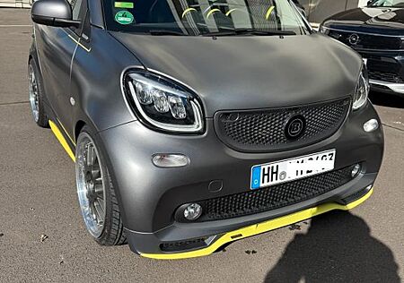 Smart ForTwo BRABUS Edition Asphaltgold / 453 Cabrio/