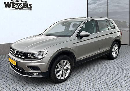 VW Tiguan Volkswagen Highline 2.0 TDI 4Motion NAV AHK DYNAUDIO