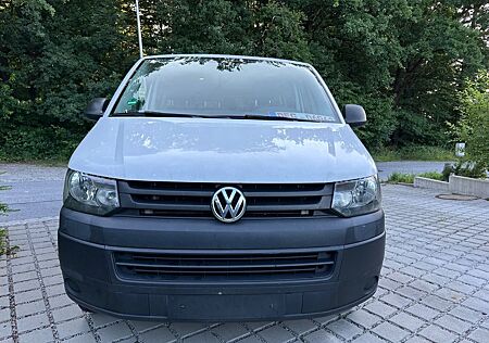 VW T6 Kombi Volkswagen 2.0 TDI - 6 Sitze - Klima