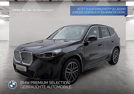 BMW iX1 xDrive30 M Sport AHK Driv.Assist.Prof LED