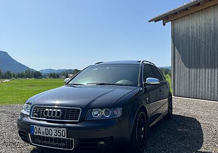 Audi S4 B6 4.2 quattro Avant