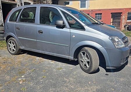 Opel Meriva 1.6 -