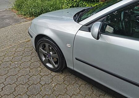 Saab 9-3 2.0t Black&Silver Cabriolet