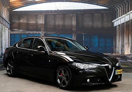 Alfa Romeo Giulia 2.2d Super Klima*Leder*Navi*Kamera*180 PS