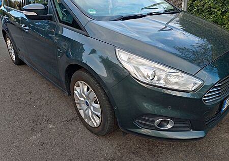 Ford S-Max 1,5 EcoBoost Trend Trend TÜV 05/27