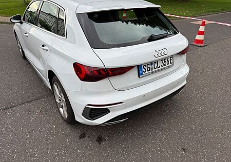 Audi A3 40 TFSI e S line Sportback
